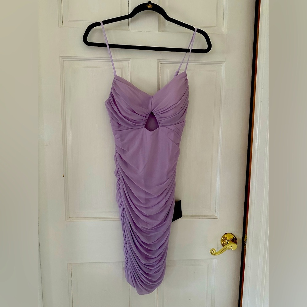 New With Tags! Lulus Size Medium Dress! 💜